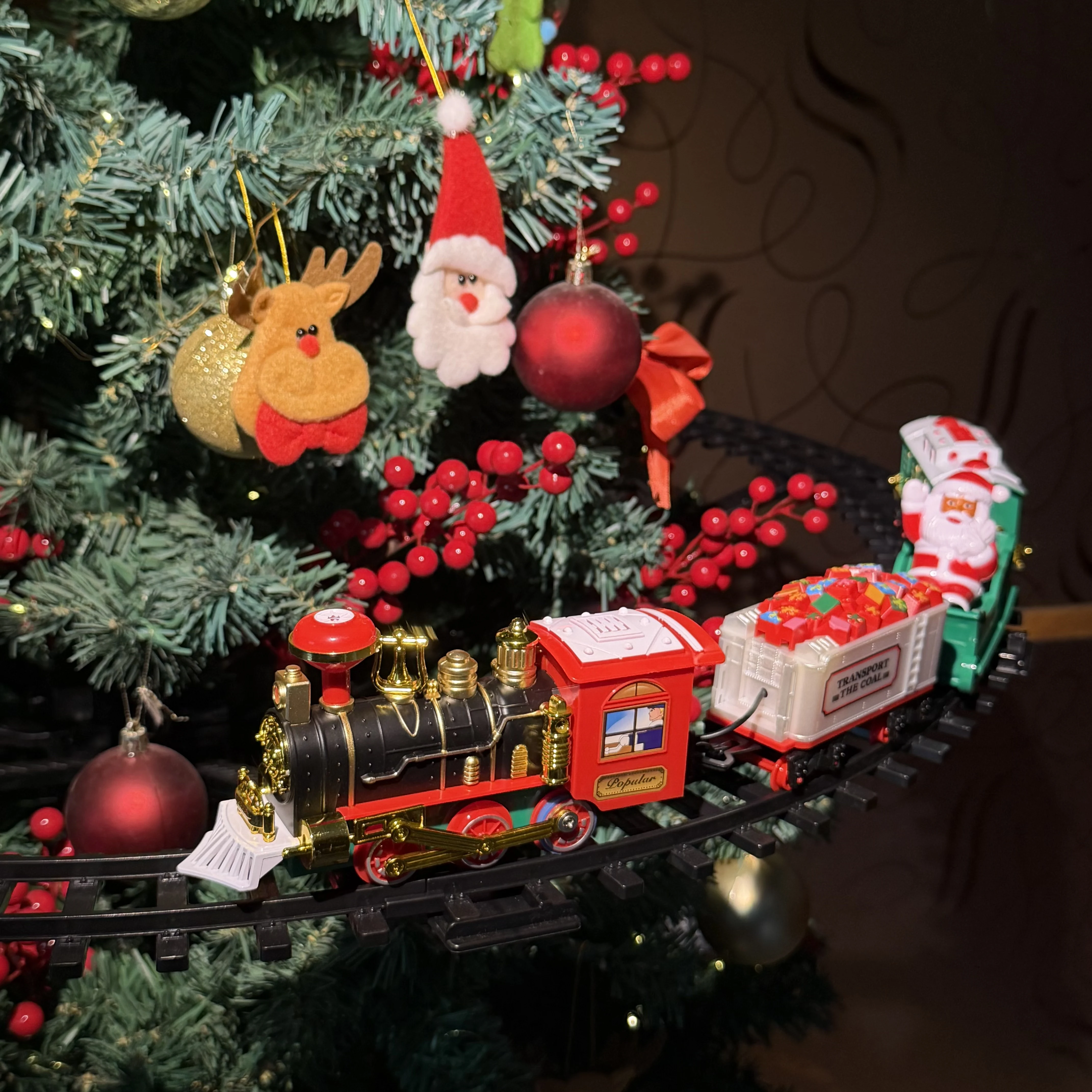 Christmas electric train set, toy train with music, Santa Claus round track train toy, Christmas tree decorations
Christmas electric train set, toy train with music, Santa Claus round track train toy, Christmas tree decorations