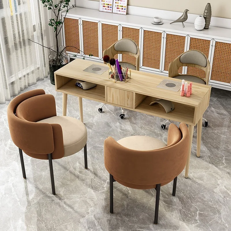 Light luxury fabric dining chair milk tea shop coffee shop reception back chair sales department meeting guests
Light luxury fabric dining chair milk tea shop coffee shop reception back chair sales department meeting guests