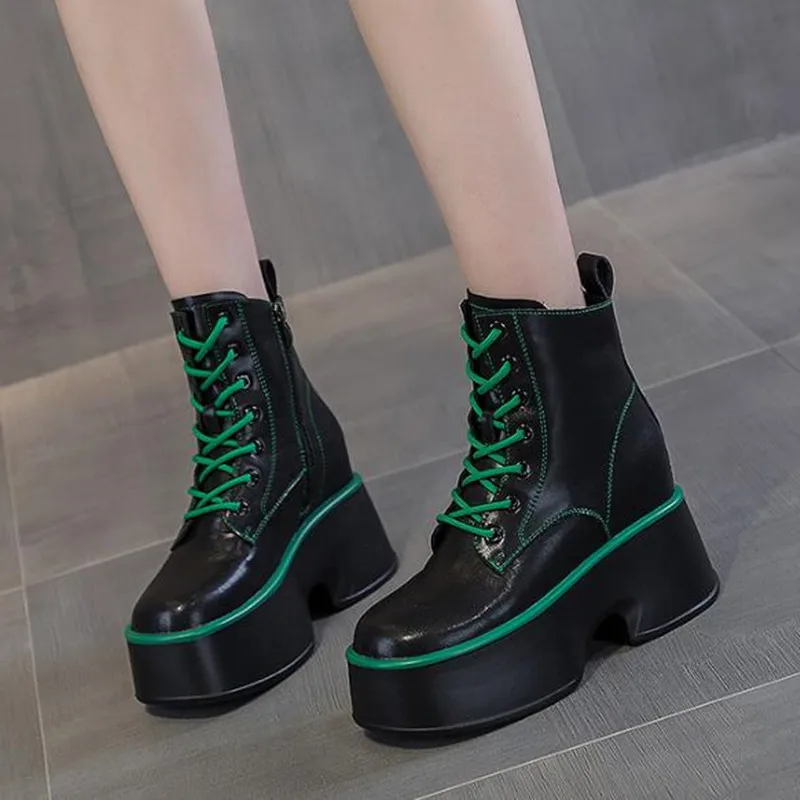 2026 11cm Height Increasing Genuine Leather Boots for Women Classic Winter Warm Chunky Boots Ladies Street British Style Shoes
2026 11cm Height Increasing Genuine Leather Boots for Women Classic Winter Warm Chunky Boots Ladies Street British Style Shoes