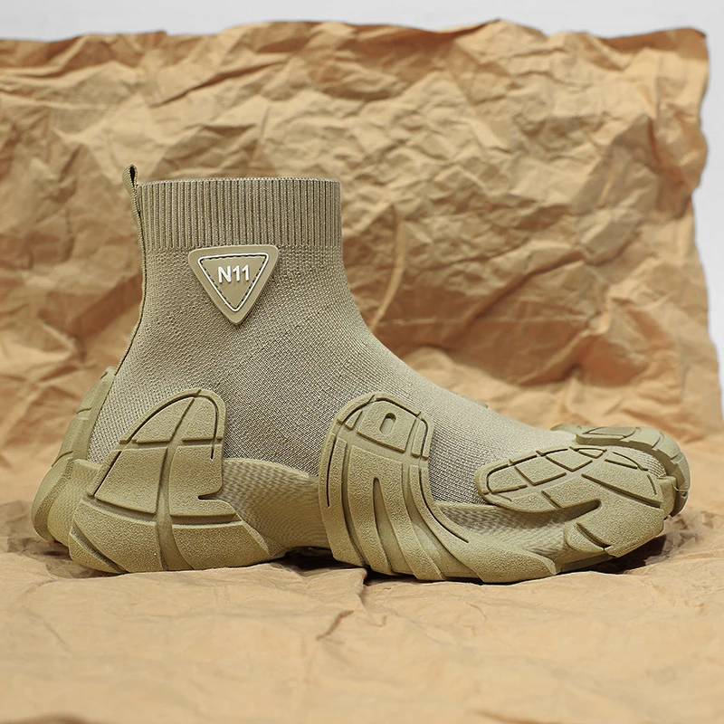 Уличные мужские повседневные ботинки, зимние дизайнерские мужские прогулочные кроссовки, дышащие мужские носки, легкая спортивная обувь без шнуровки на плоской подошве
Уличные мужские повседневные ботинки, зимние дизайнерские мужские прогулочные кроссовки, дышащие мужские носки, легкая спортивная обувь без шнуровки на плоской подошве