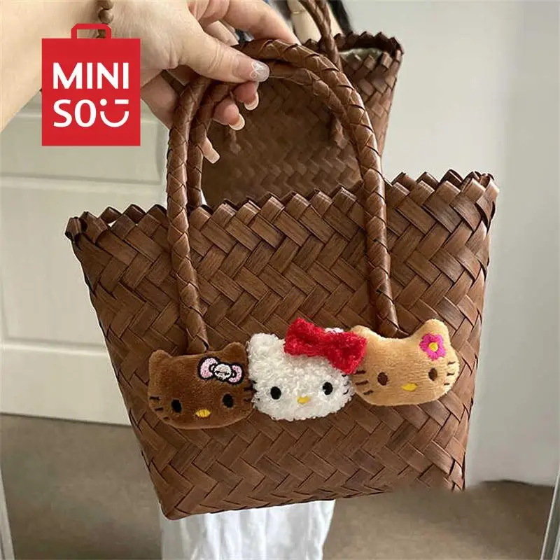 New Kawaii Anime Summer Hello Kitty Imitation Rattan Woven Bag Handmade Cute Vegetable Basket Portable Handbag Storage Basket
New Kawaii Anime Summer Hello Kitty Imitation Rattan Woven Bag Handmade Cute Vegetable Basket Portable Handbag Storage Basket