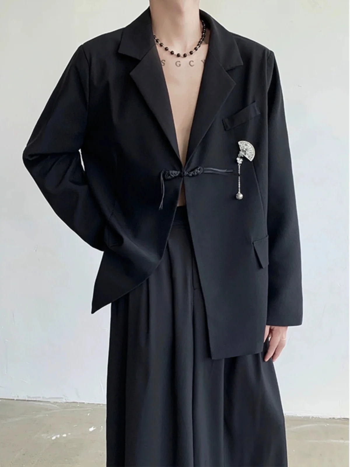 Casual Loose Men's Suit Jacket Button up Long Sleeve Youthful Style Spring Autumn Wear Dark Color Traditional Chinese D...
Casual Loose Men's Suit Jacket Button up Long Sleeve Youthful Style Spring Autumn Wear Dark Color Traditional Chinese D...