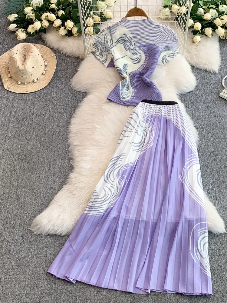Women New Fashion Round Neck Short Sleeves Tops + High Waist Loose A-line Skirt Color Block Pleated Elegant 2 Piece Set
Women New Fashion Round Neck Short Sleeves Tops + High Waist Loose A-line Skirt Color Block Pleated Elegant 2 Piece Set