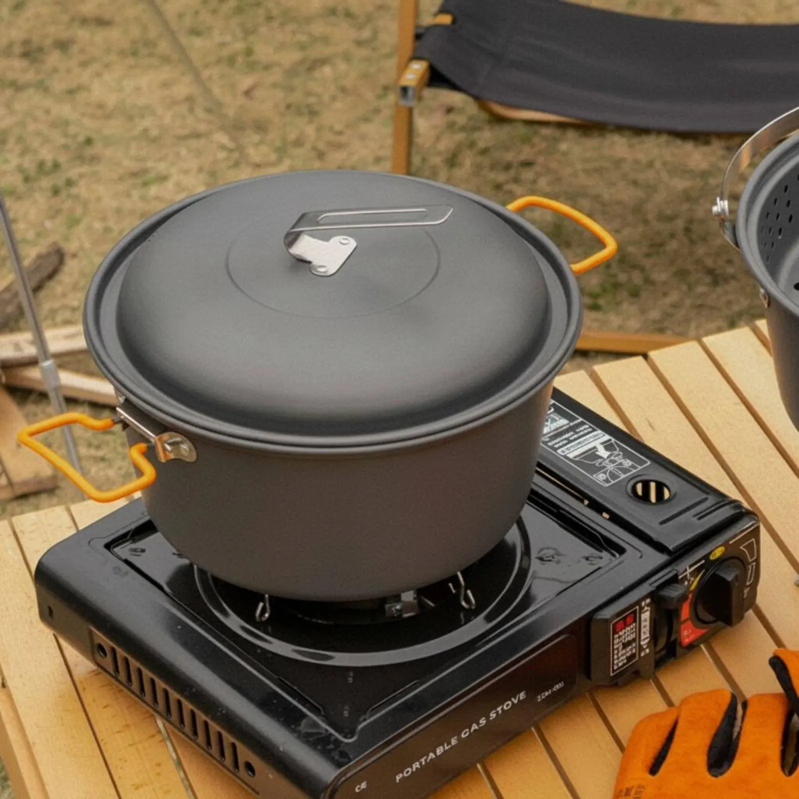 Camping Stockpot Stainless Steel Hanging Pot Aluminum Hanging Pot Non-Stick Outdoor Cookware Ultralight for Barbecue
Camping Stockpot Stainless Steel Hanging Pot Aluminum Hanging Pot Non-Stick Outdoor Cookware Ultralight for Barbecue