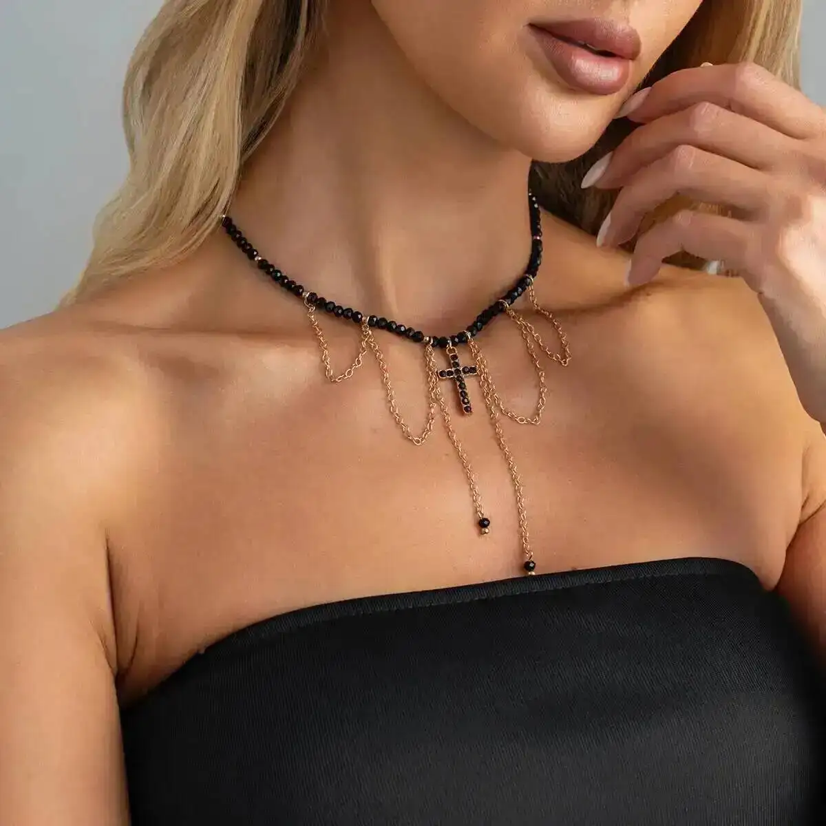 KunJoe 2026 New Exquisite Cross Pendant Necklace Women Trendy Crystal Beaded Tassels Clavicle Chain Wedding Party Jewelry Gifts
KunJoe 2026 New Exquisite Cross Pendant Necklace Women Trendy Crystal Beaded Tassels Clavicle Chain Wedding Party Jewelry Gifts