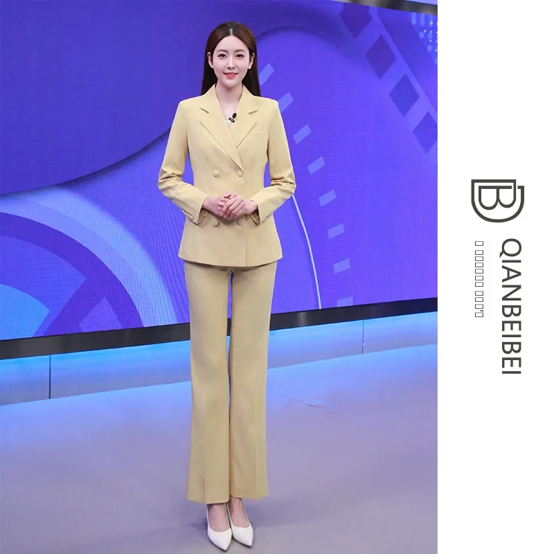 Желтый деловой костюм для женщин: модный осенний комплект для деловых женщин (брюки и жакет)
Желтый деловой костюм для женщин: модный осенний комплект для деловых женщин (брюки и жакет)