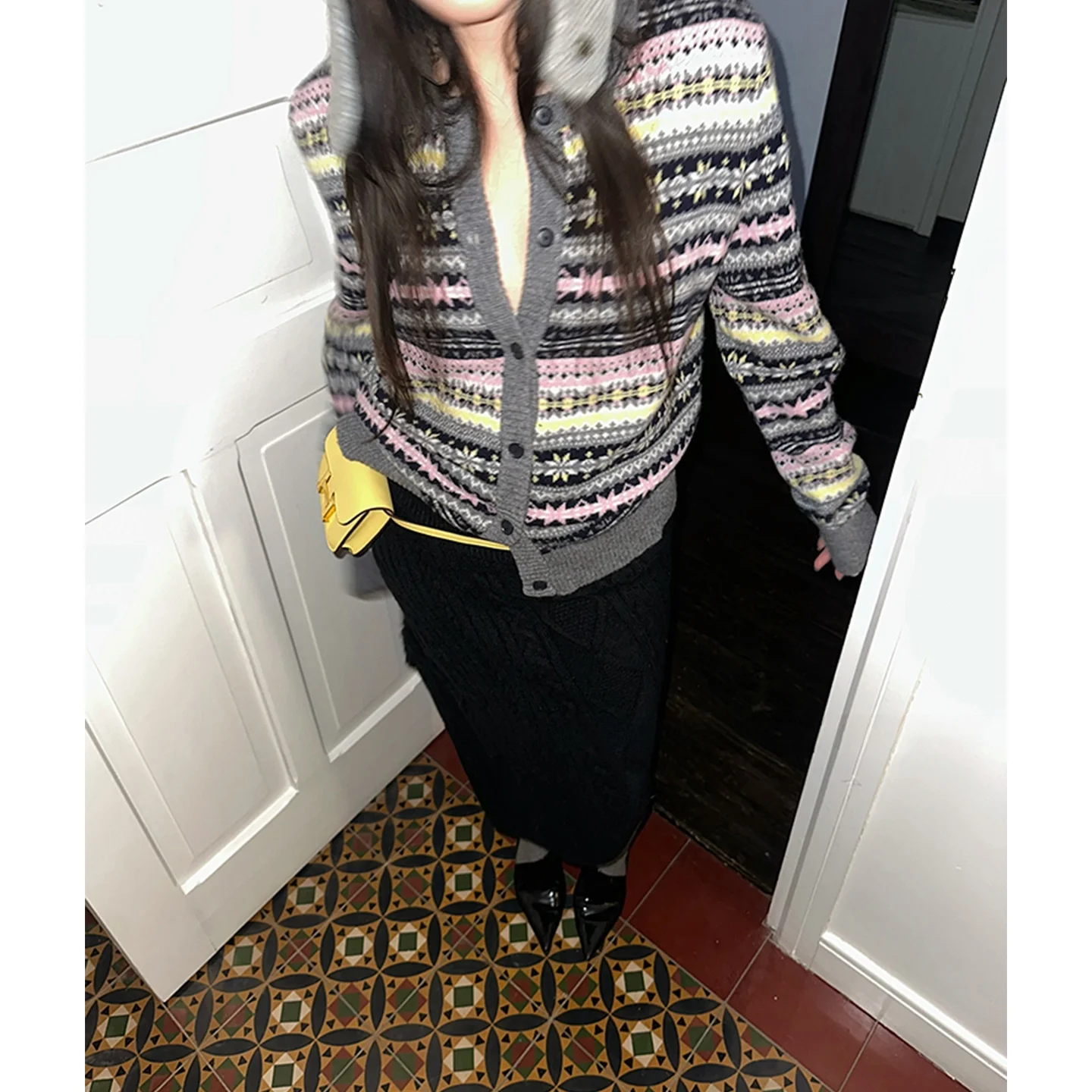 Women's ey Fair Isle 00 Wool Knitted Cardigan Cisas Aosphere Yellow Winter New Sle Casual Loose Fit Warm Long Sve
Women's ey Fair Isle 00 Wool Knitted Cardigan Cisas Aosphere Yellow Winter New Sle Casual Loose Fit Warm Long Sve