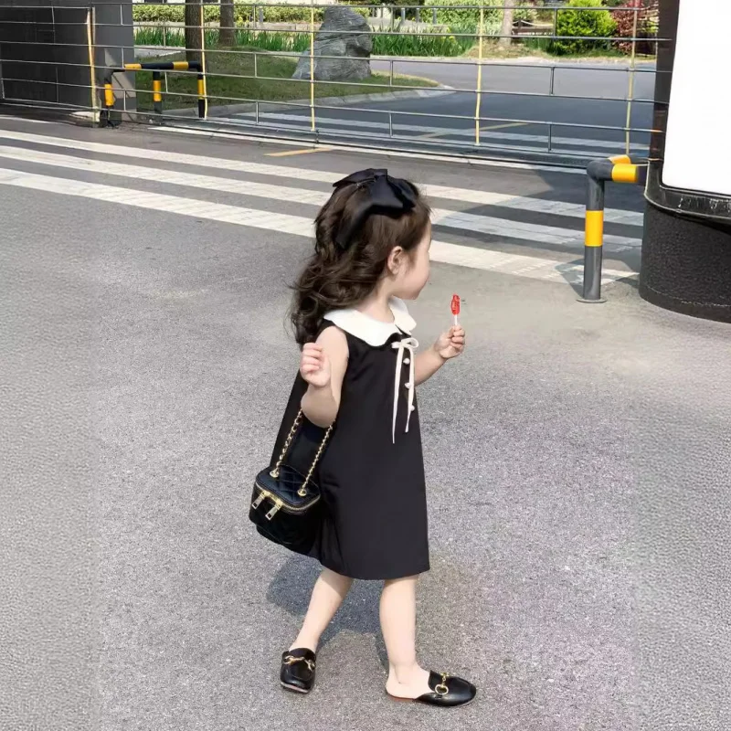 Children's Clothing2025Girls' Spring and Summer New Ruffled Collar Vest Dress Baby Girl Stylish Princess Dress
Children's Clothing2025Girls' Spring and Summer New Ruffled Collar Vest Dress Baby Girl Stylish Princess Dress
