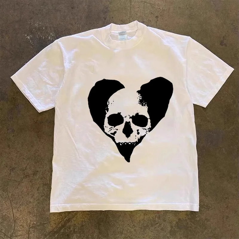 T-shirt with skull heart print new Harajuku retro Hip Hop Kawaii plus size T-shirt men's and women's short sleeved clothing top
T-shirt with skull heart print new Harajuku retro Hip Hop Kawaii plus size T-shirt men's and women's short sleeved clothing top