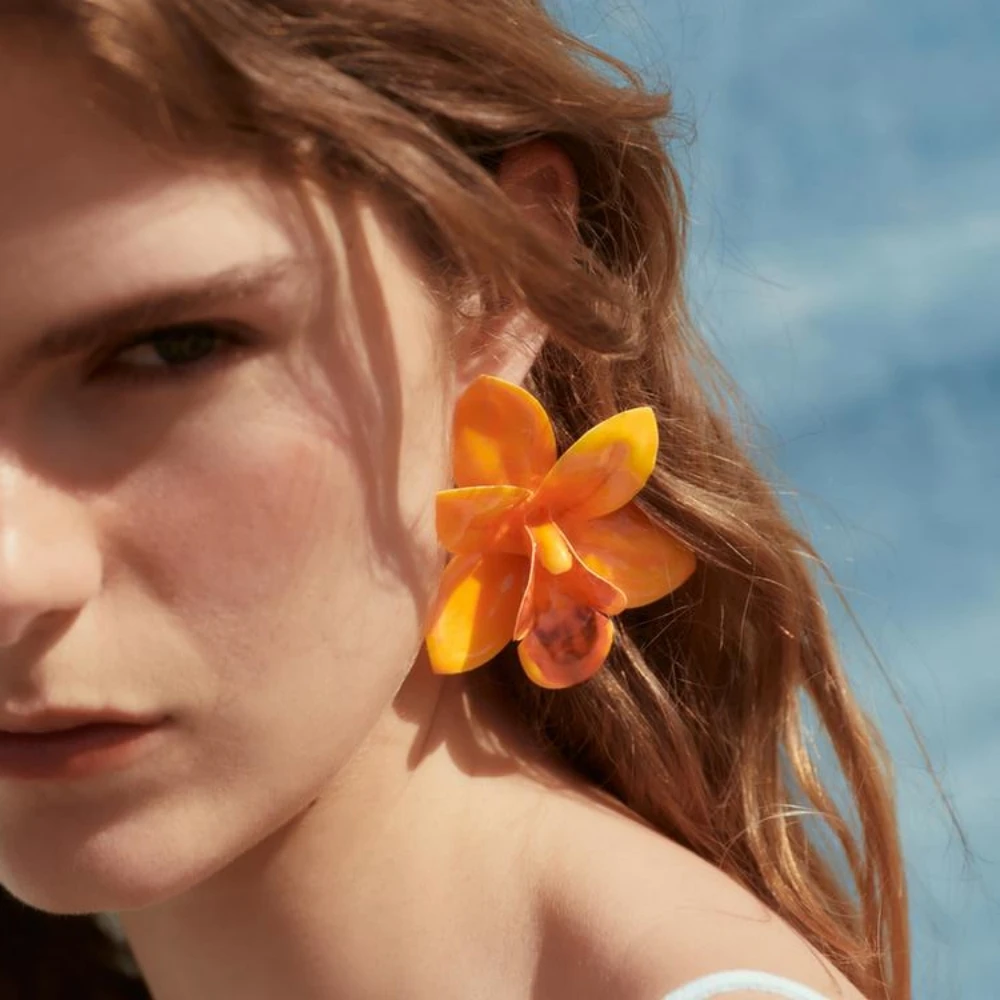 ZAA 2025 Trendy Resin Flower Earrings For Women,Bohemia Vintage Summer Holiday Charm Jewelry,Suitable for Banquets
ZAA 2025 Trendy Resin Flower Earrings For Women,Bohemia Vintage Summer Holiday Charm Jewelry,Suitable for Banquets