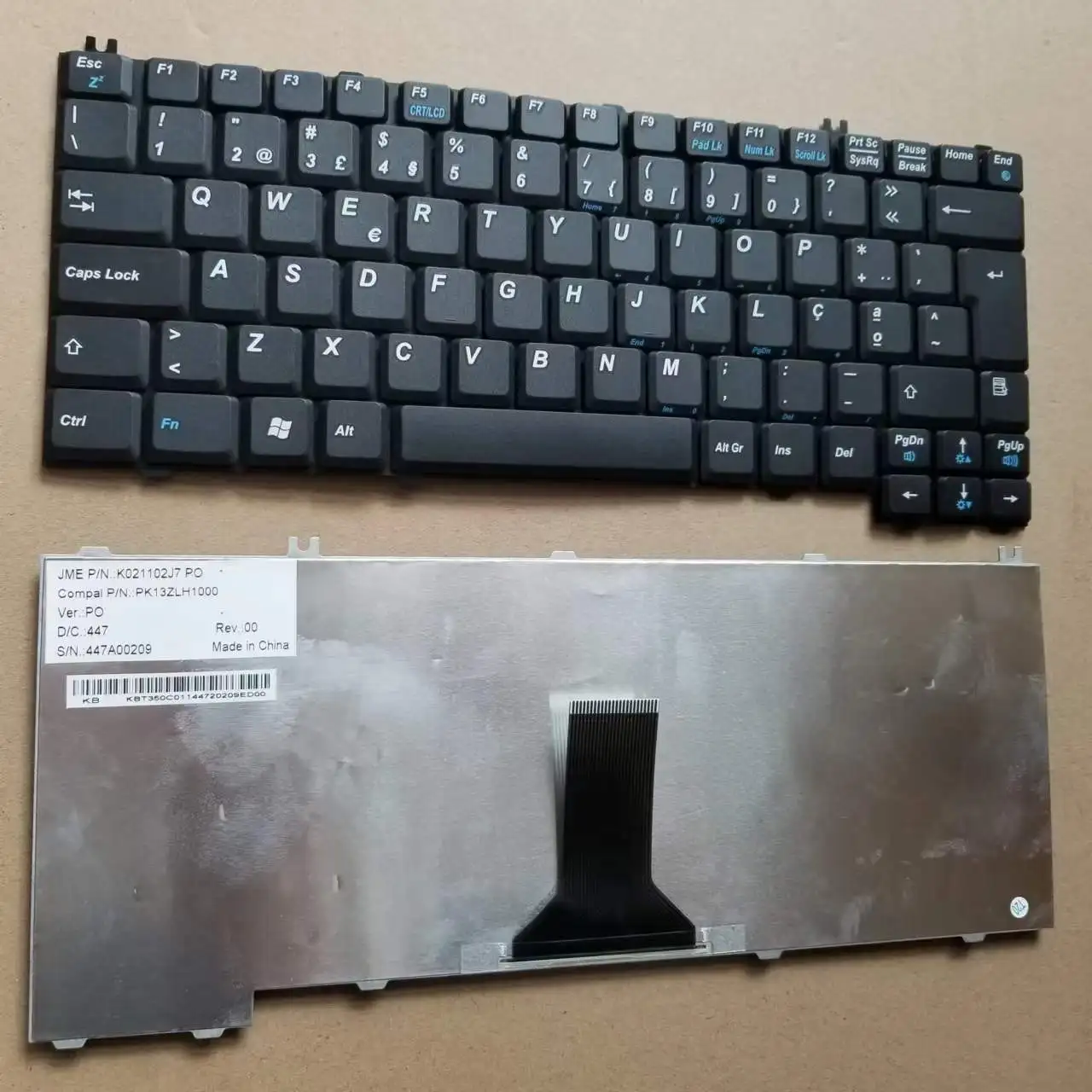 Новая португальская клавиатура для Acer TravelMate TM290 290D 290E 3290 Extensa 2900 2902, черная
Новая португальская клавиатура для Acer TravelMate TM290 290D 290E 3290 Extensa 2900 2902, черная