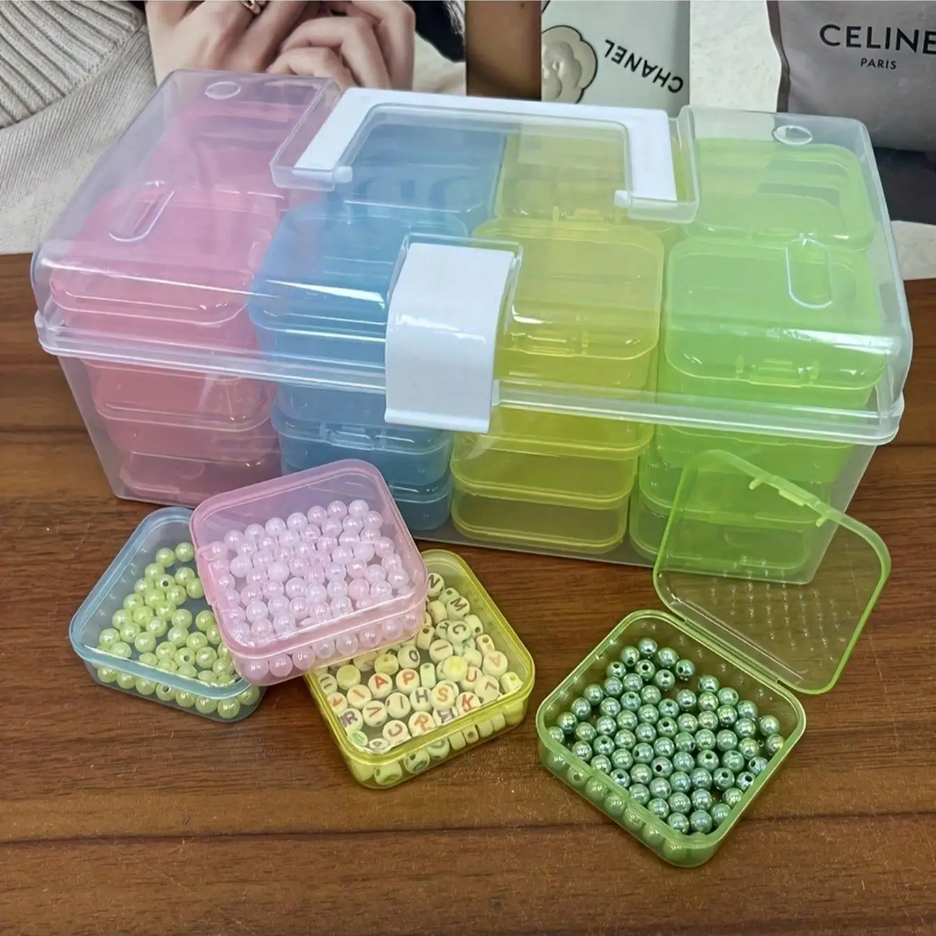 Plastic storage box, DIY handmade bead accessory classification box, multifunctional portable storage box, jewelry and nail bead
Plastic storage box, DIY handmade bead accessory classification box, multifunctional portable storage box, jewelry and nail bead