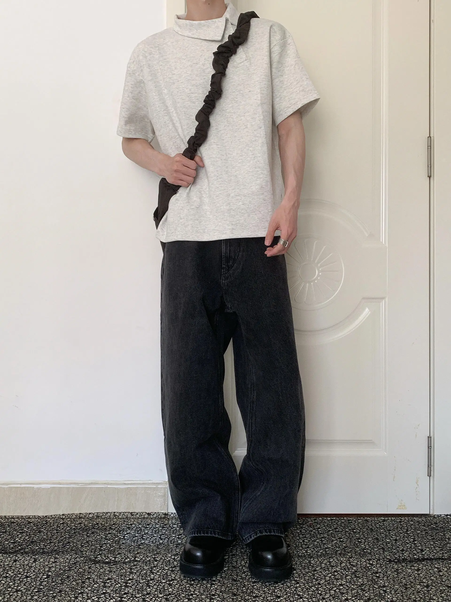 Vintage Waed ey Loose Straight Leg Men's Jeans Classic mat Long Trousers Durable Casual Wear for Teenagers
Vintage Waed ey Loose Straight Leg Men's Jeans Classic mat Long Trousers Durable Casual Wear for Teenagers