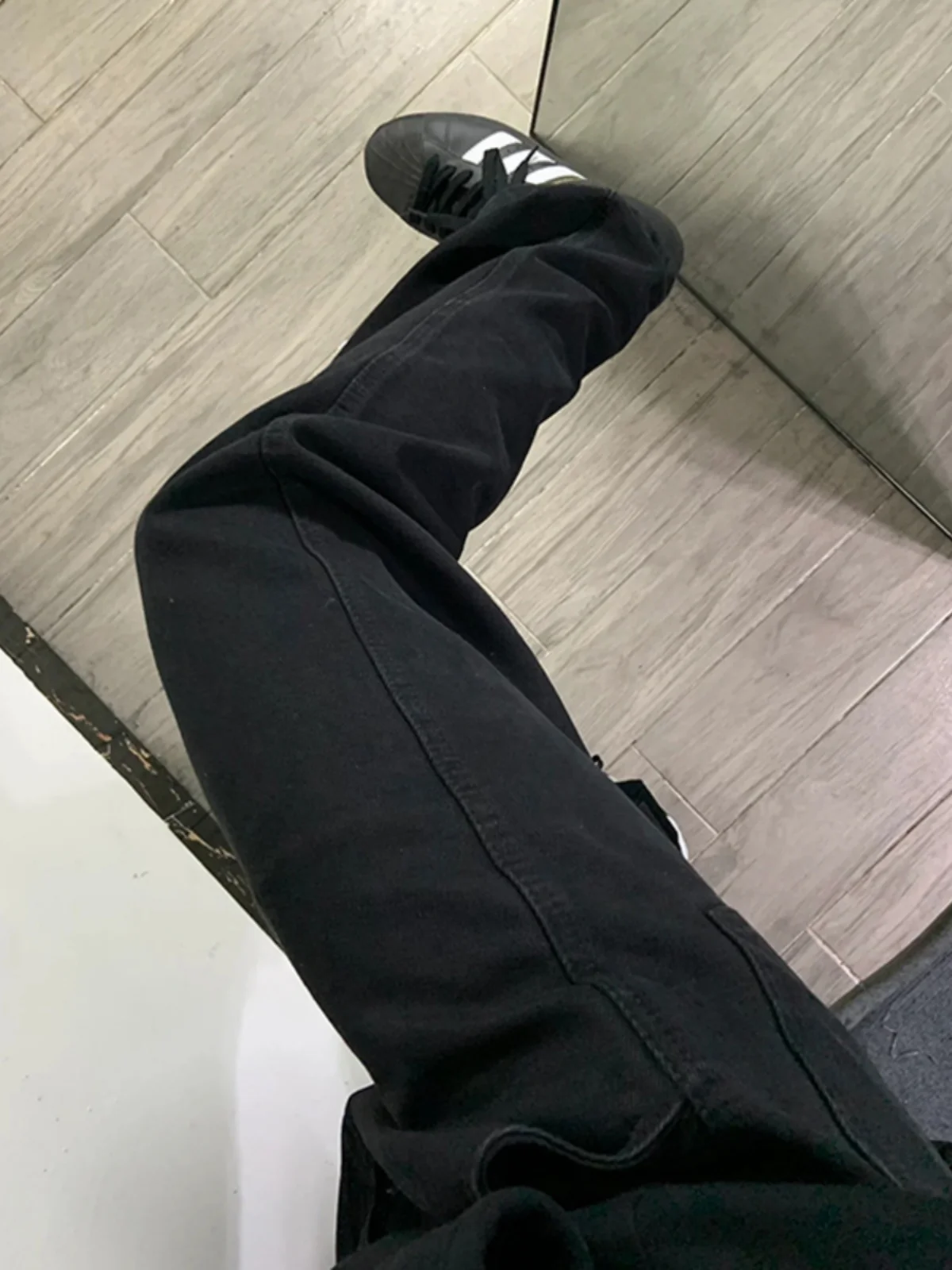 Slim Fit Straight Leg Black Denim Jeans Men's Spring Autumn Style Cleanfit American High Street Vibe Slimming Trousers
Slim Fit Straight Leg Black Denim Jeans Men's Spring Autumn Style Cleanfit American High Street Vibe Slimming Trousers