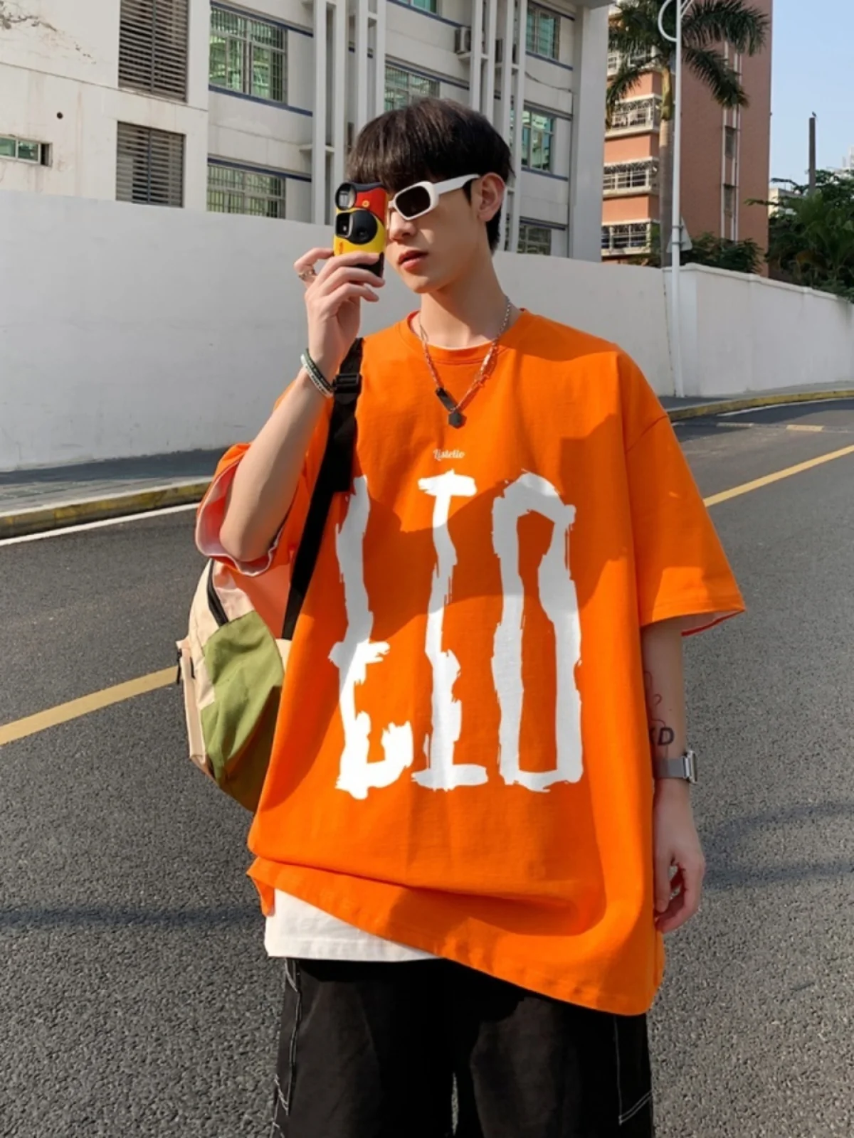 American High Street Vibe Men's ort Sve T-irt Hip Hop Heavyweight Printed Casual Faion Summer Trendy Five-Quarter Sl...
American High Street Vibe Men's ort Sve T-irt Hip Hop Heavyweight Printed Casual Faion Summer Trendy Five-Quarter Sl...