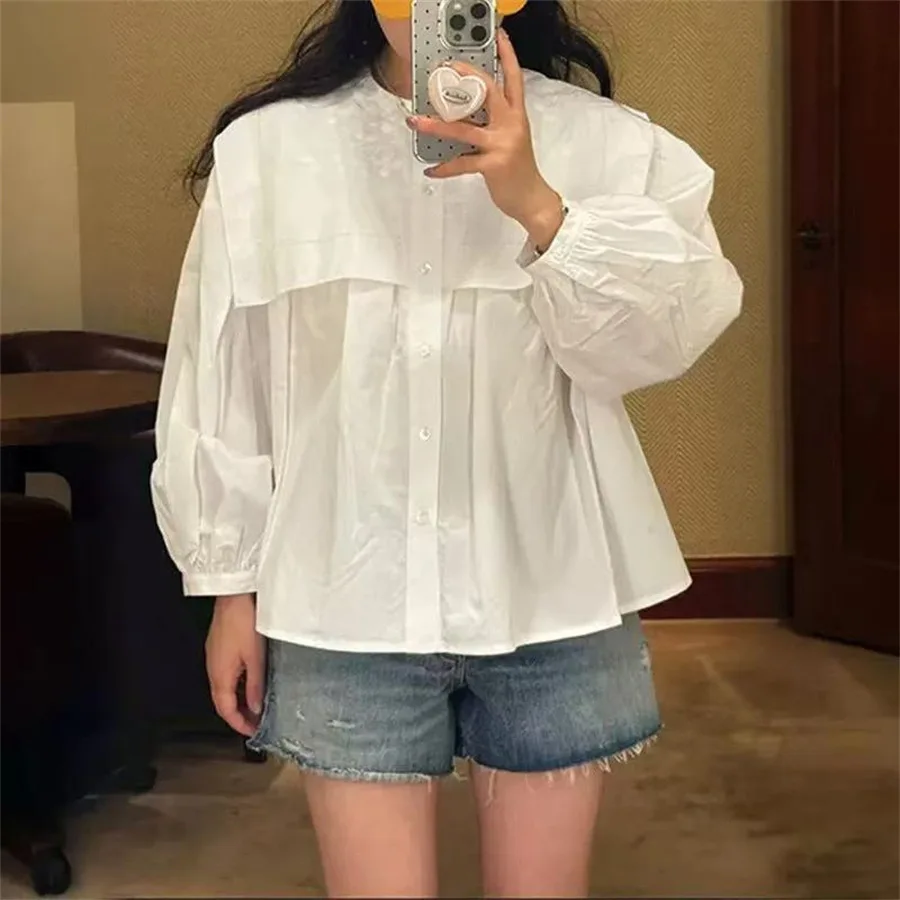 French Style Loose Cotton Shirt with Lantern Sleeves Embroidered Bib Large Collar Single Button Early Autumn Anti-Aging
French Style Loose Cotton Shirt with Lantern Sleeves Embroidered Bib Large Collar Single Button Early Autumn Anti-Aging