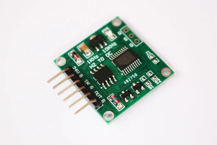 New Version Frequency to Voltage 0-10Khz to 0-5V 0-10V Linear Conversion Transmitter Module
New Version Frequency to Voltage 0-10Khz to 0-5V 0-10V Linear Conversion Transmitter Module