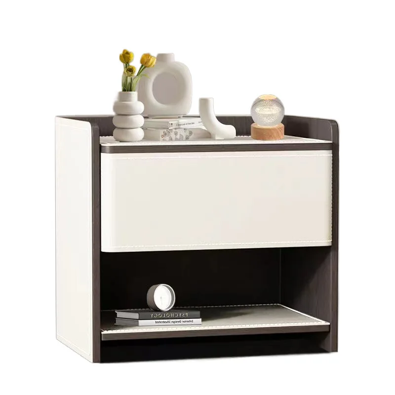 Saddle leather minimalist premium solid wood bedside table modern Italian bedroom
Saddle leather minimalist premium solid wood bedside table modern Italian bedroom