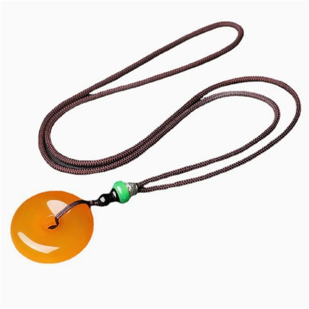 Brazilian yellow agate safety buckle pendant for men and women, yellow jade marrow safety buckle pendant
Brazilian yellow agate safety buckle pendant for men and women, yellow jade marrow safety buckle pendant