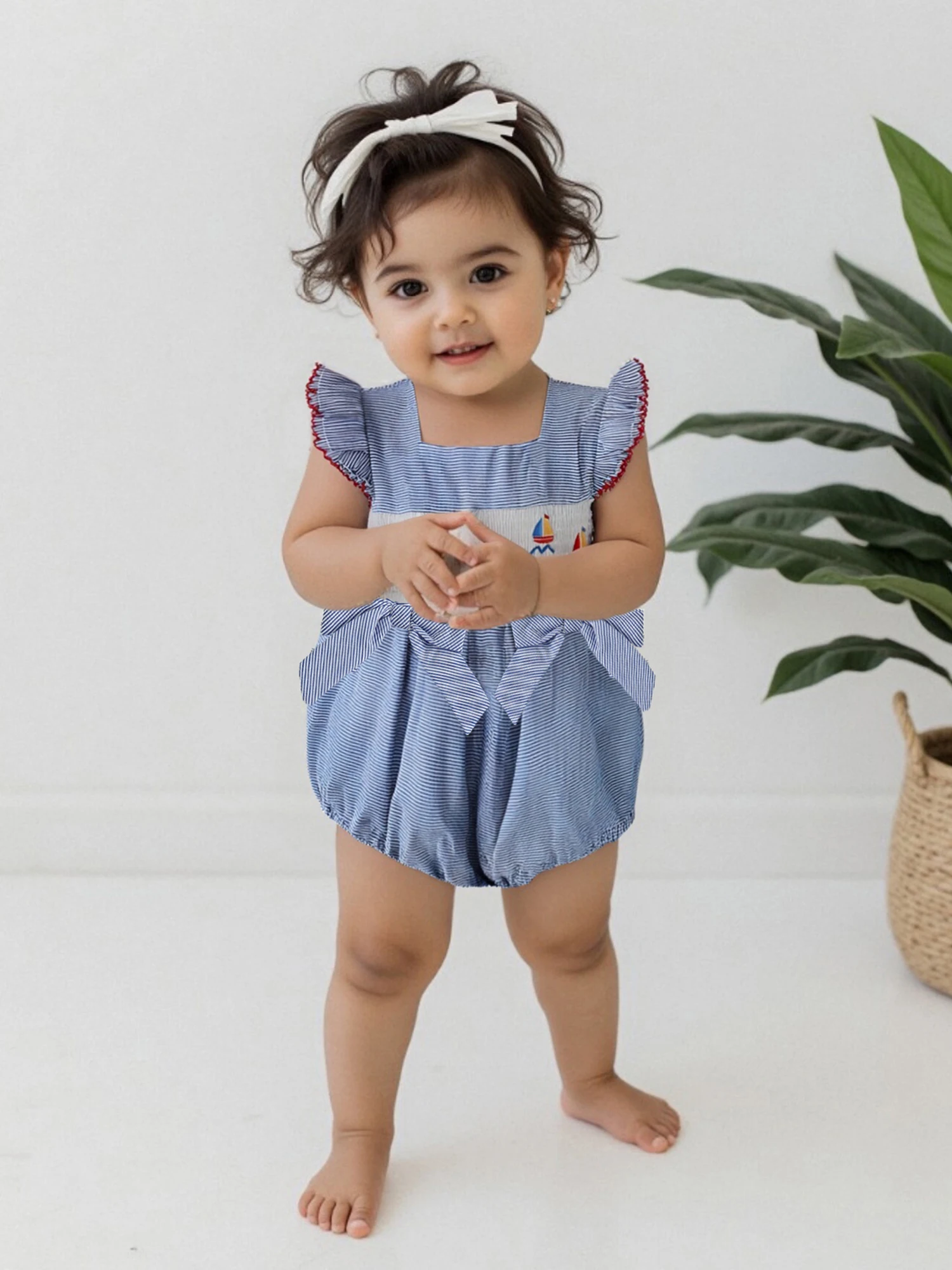 Baby Girl Summer Romper Flying Sleeve Square Neck Stripe Print Jumpsuit Sailboat Embroidery Bubble Bodysuit
Baby Girl Summer Romper Flying Sleeve Square Neck Stripe Print Jumpsuit Sailboat Embroidery Bubble Bodysuit