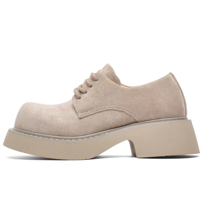 Европейско-американские дизайнерские туфли на толстой подошве для мужчин, повседневные дышащие замшевые туфли из натуральной кожи, увеличивающие рост 
Европейско-американские дизайнерские туфли на толстой подошве для мужчин, повседневные дышащие замшевые туфли из натуральной кожи, увеличивающие рост