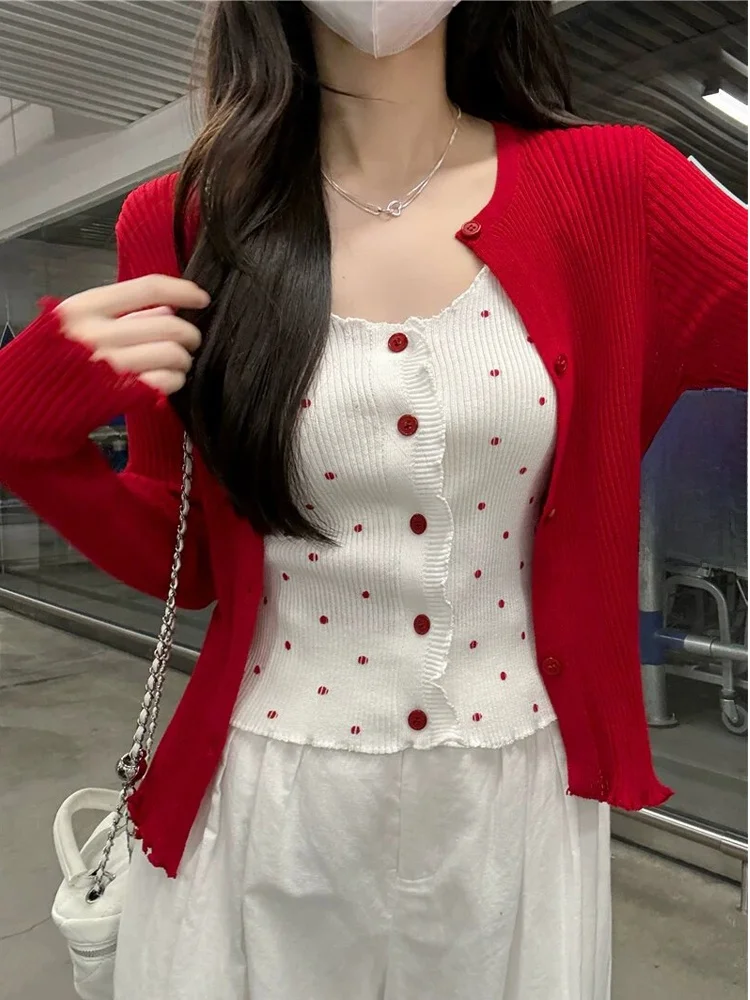 Sweet Polka Dot Lace Knitted Strap Vest Long Sleeve Women's Style Two Piece Set Korean Casual Summer Fashion Outfit
Sweet Polka Dot Lace Knitted Strap Vest Long Sleeve Women's Style Two Piece Set Korean Casual Summer Fashion Outfit