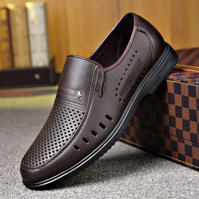 Men Summer Loafers Genuine Leather Soft Man Casual Slip-on Cutout Footwear Business Groom Shoes for Men Non-slip Sandalias
Men Summer Loafers Genuine Leather Soft Man Casual Slip-on Cutout Footwear Business Groom Shoes for Men Non-slip Sandalias