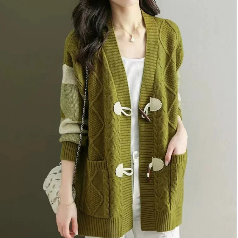 Mid-Long Cardigans Aesthetic Womens Winter Preppy-Style Fashion Buttonless Plush Puff Fur-Collar Lattice Trendy Printed Harajuku
Mid-Long Cardigans Aesthetic Womens Winter Preppy-Style Fashion Buttonless Plush Puff Fur-Collar Lattice Trendy Printed Harajuku