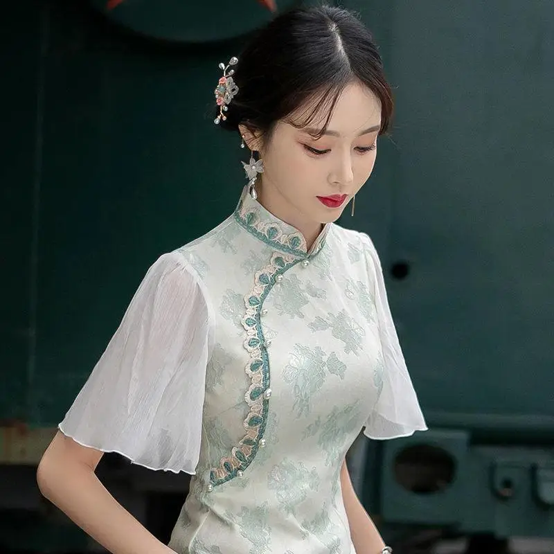 Women Elegant A-Line Cheongsam Trumpet Sleeve Lace Vintage Dress Slim-fit Wedding Costumes Floral Qipao S To XXL
Women Elegant A-Line Cheongsam Trumpet Sleeve Lace Vintage Dress Slim-fit Wedding Costumes Floral Qipao S To XXL