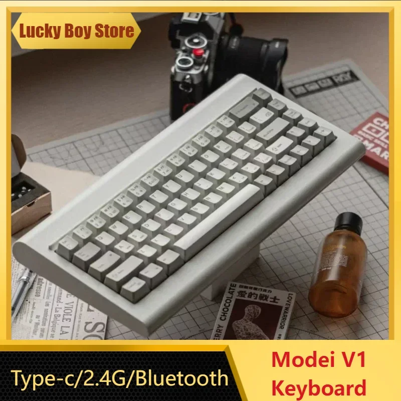 Kataaa Modei V1 Retro Mechanical Keyboard Custom 68key Welding HMX Switch Type-c/2.4G/Bluetooth Wireless Multi-media Keyboards
Kataaa Modei V1 Retro Mechanical Keyboard Custom 68key Welding HMX Switch Type-c/2.4G/Bluetooth Wireless Multi-media Keyboards