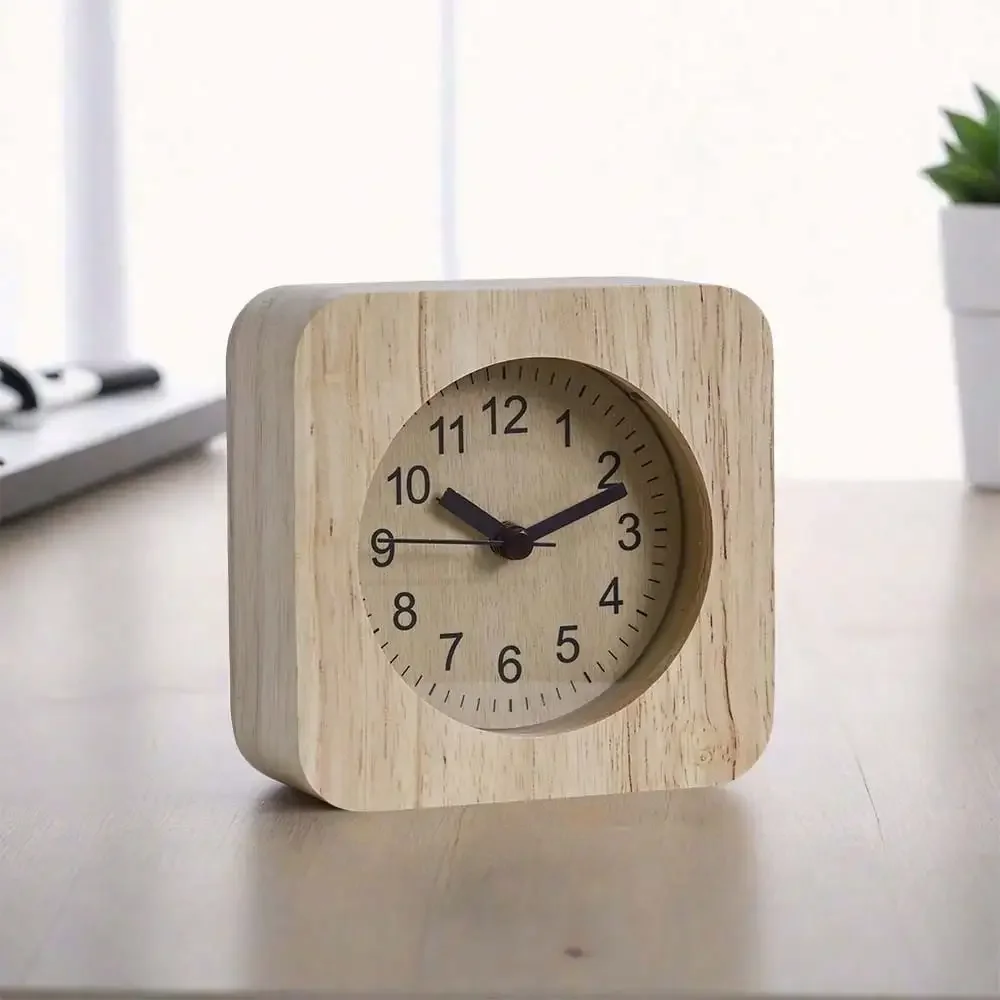 1pc Wooden Minimalist Desk Alarm Clock With Night Light Function, Portable For Travel, Bedroom Decor, Silent Movement (Battery Powered)
1pc Wooden Minimalist Desk Alarm Clock With Night Light Function, Portable For Travel, Bedroom Decor, Silent Movement (Battery Powered)