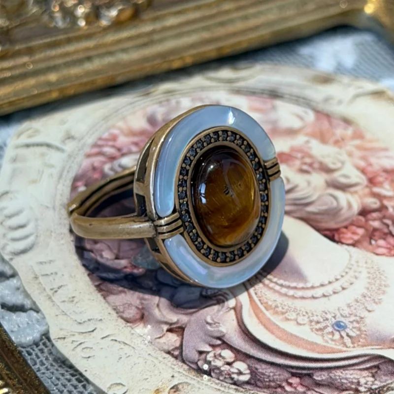 Vintage Natural White Turquoise Tiger Eye Stone Rings Luxury Woman Elegant Jewelry Charms Fashion 2025 Trending Engagement Party
Vintage Natural White Turquoise Tiger Eye Stone Rings Luxury Woman Elegant Jewelry Charms Fashion 2025 Trending Engagement Party