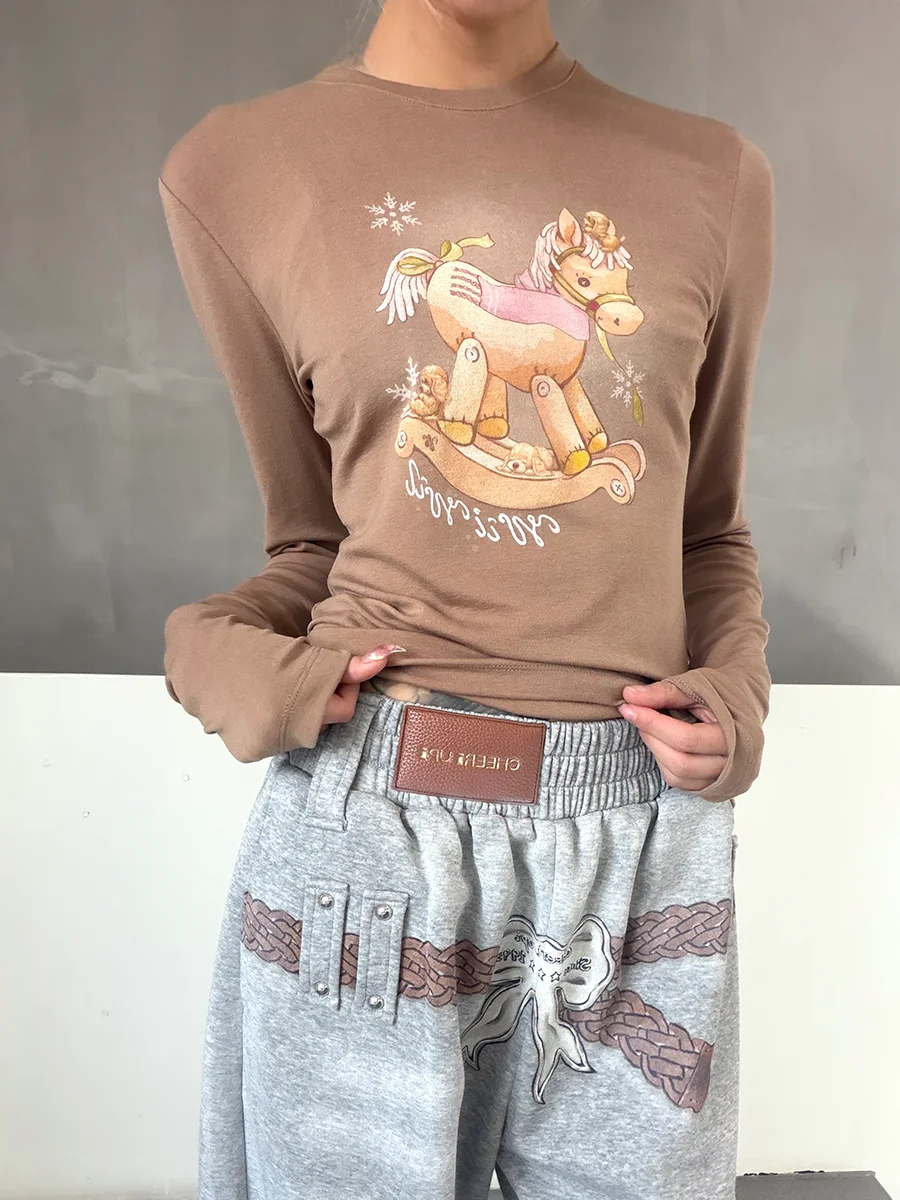 BLUEDOT Ретро-футболка из шелковой шерсти с круглым вырезом и длинным рукавом для женщин, приталенная, зимняя мода
BLUEDOT Ретро-футболка из шелковой шерсти с круглым вырезом и длинным рукавом для женщин, приталенная, зимняя мода