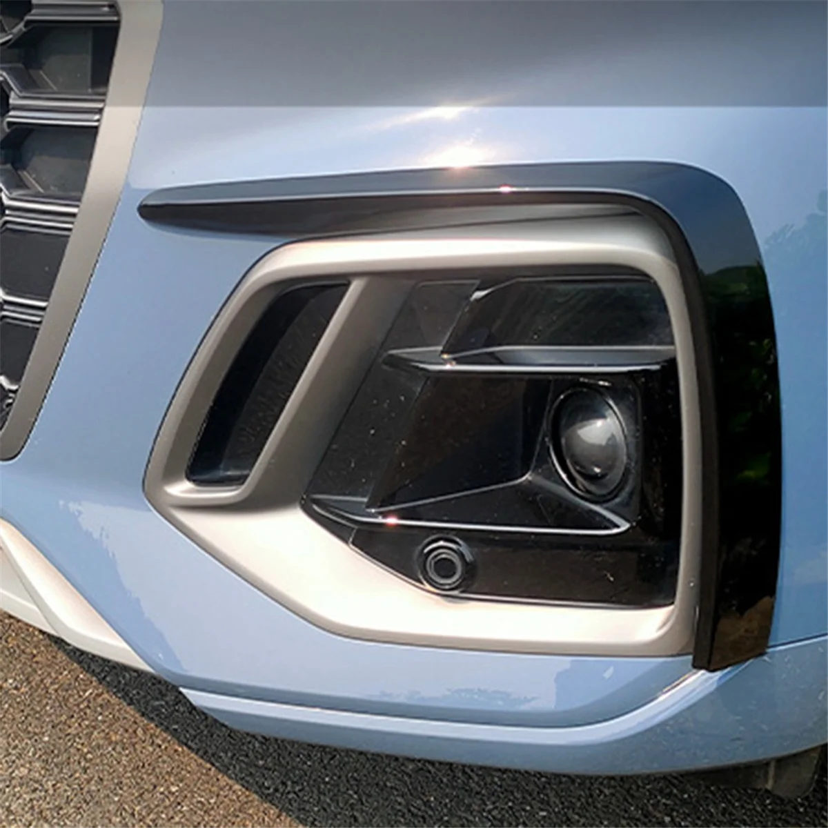 1Pair Front Bumper Air Knife Trim Fog Light Eyebrow for Audi Q5 RS SQ5 2020-2024 Fog Lamp Splitter Spoiler Fangs Cover
1Pair Front Bumper Air Knife Trim Fog Light Eyebrow for Audi Q5 RS SQ5 2020-2024 Fog Lamp Splitter Spoiler Fangs Cover