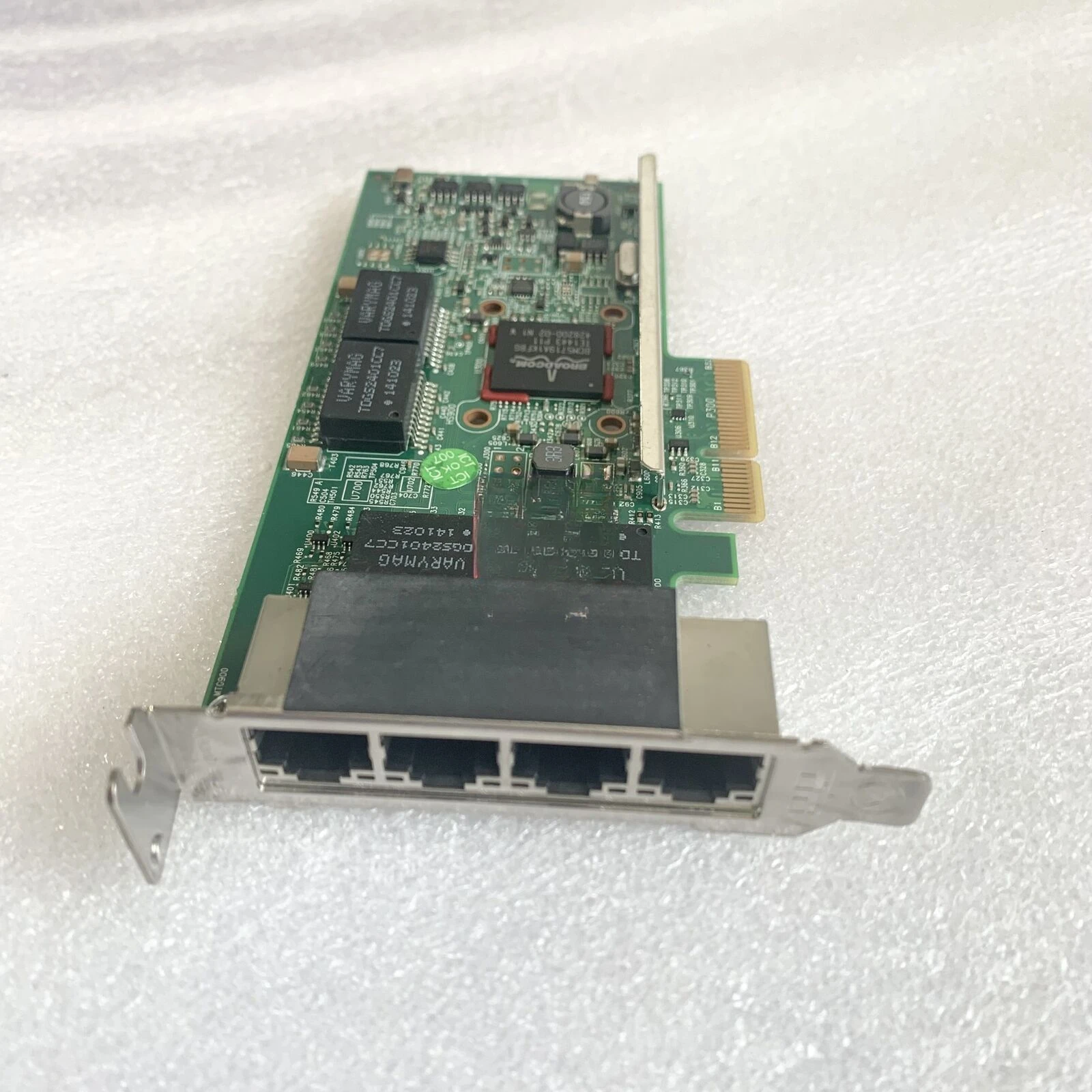 Для Dell BCM5719 Brodcom 4-портовая гигабитная сетевая интерфейсная карта KH08P TMGR6 HY7RM Б/у
Для Dell BCM5719 Brodcom 4-портовая гигабитная сетевая интерфейсная карта KH08P TMGR6 HY7RM Б/у