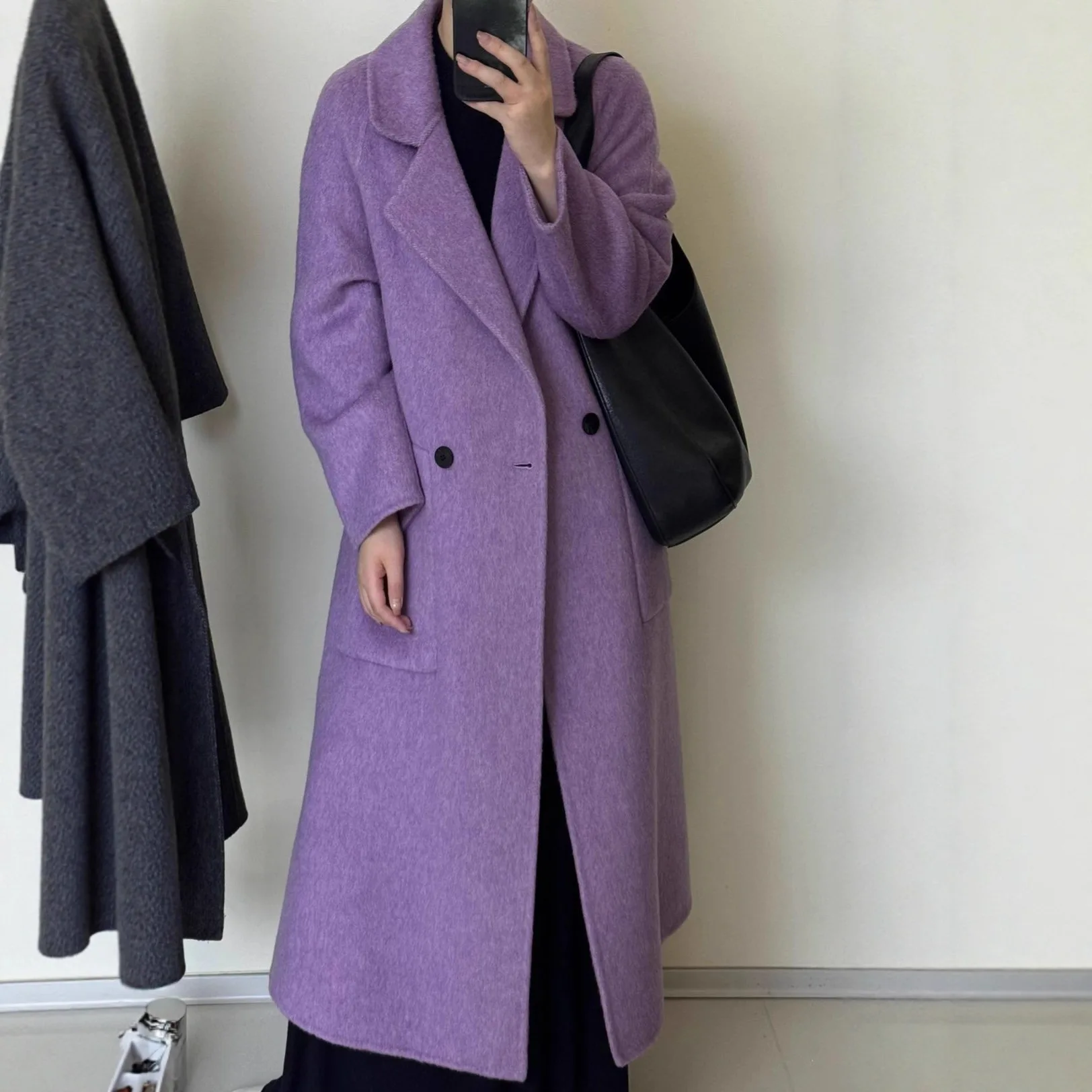 Двустороннее шерстяное кашемировое длинное пальто-тренч, модное весенне-осеннее шерстяное пальто, утепленное женское пальто-костюм, повседневная свободная роскошная верхняя одежда
Двустороннее шерстяное кашемировое длинное пальто-тренч, модное весенне-осеннее шерстяное пальто, утепленное женское пальто-костюм, повседневная свободная роскошная верхняя одежда