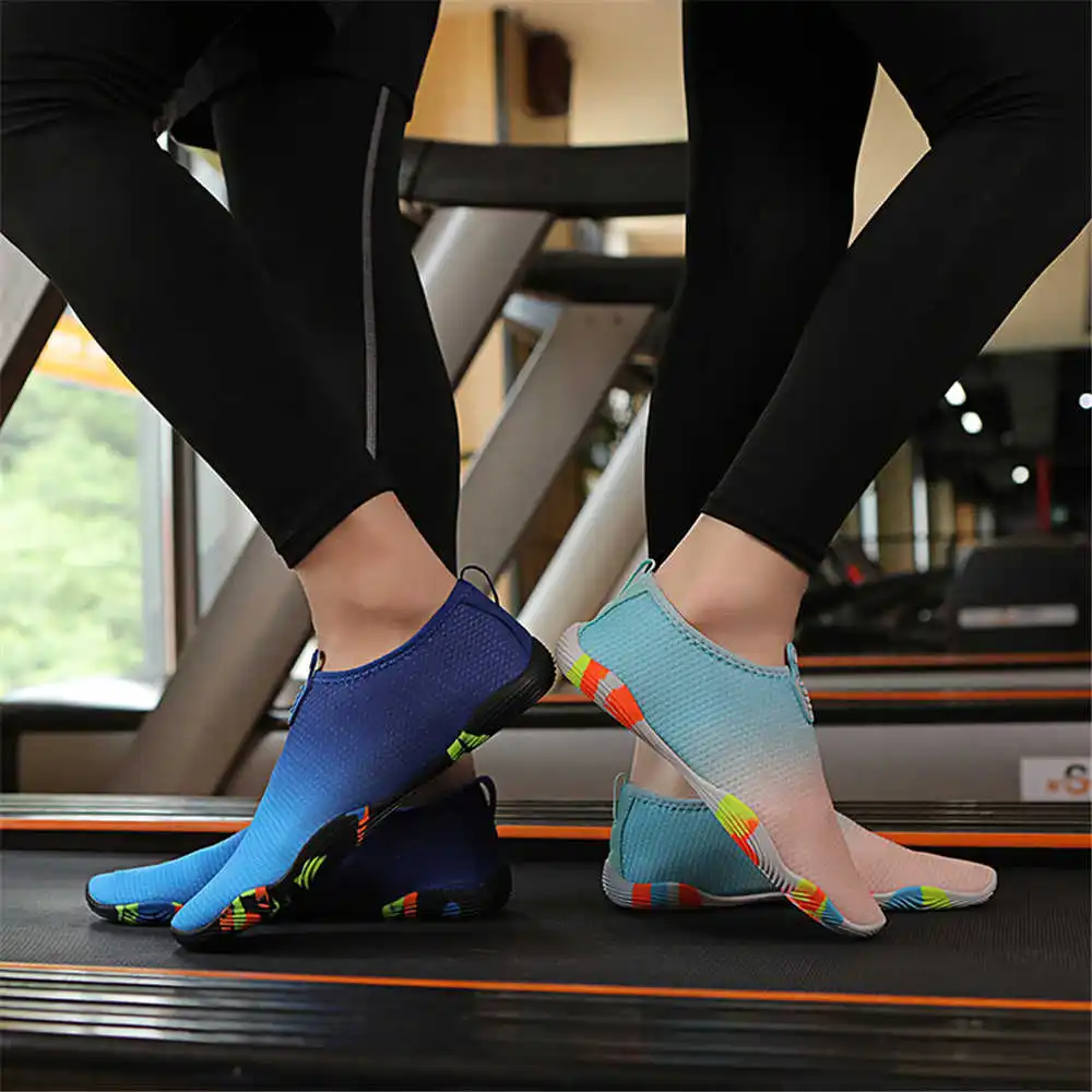 Супер большой размер, размер 38, дизайнерские баскетбольные сандалии Famme, мягкие тапочки, мужские кроссовки, спортивные лоферы, модели Botasky
Супер большой размер, размер 38, дизайнерские баскетбольные сандалии Famme, мягкие тапочки, мужские кроссовки, спортивные лоферы, модели Botasky