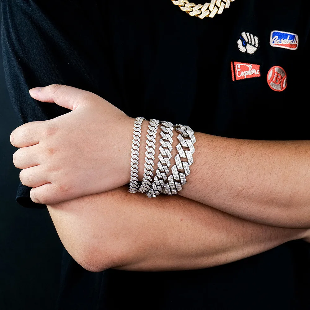 Wholesale Vvs Moissanite Clover Cuban Bracelet Link Chain Men Women Custom Hip Hop Style Iced Out Cuban Necklace Fine Jewelry
Wholesale Vvs Moissanite Clover Cuban Bracelet Link Chain Men Women Custom Hip Hop Style Iced Out Cuban Necklace Fine Jewelry