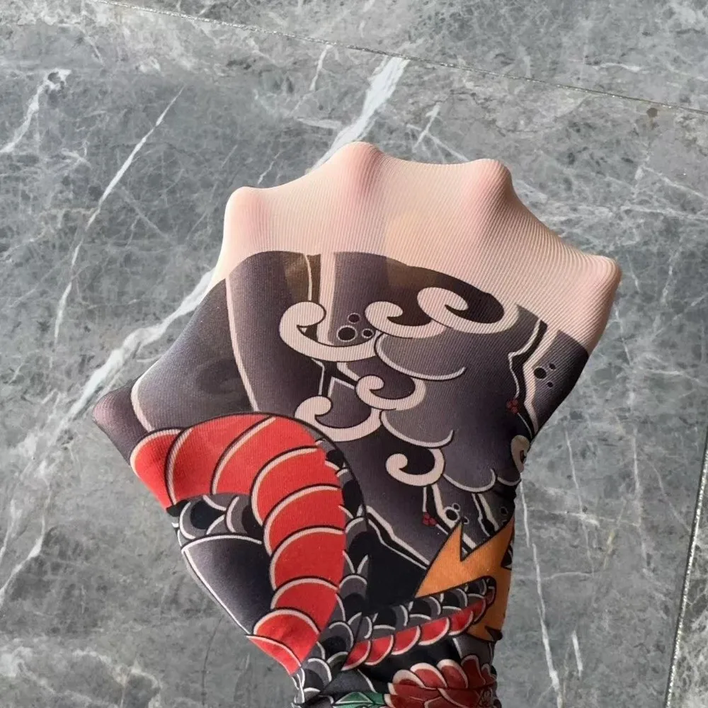 1pc Cool Japanese Style Tattoo Socks Elastic Thin Men Sun-proof Socks UV Protection Seamless Full Leg Socking Fishing
1pc Cool Japanese Style Tattoo Socks Elastic Thin Men Sun-proof Socks UV Protection Seamless Full Leg Socking Fishing