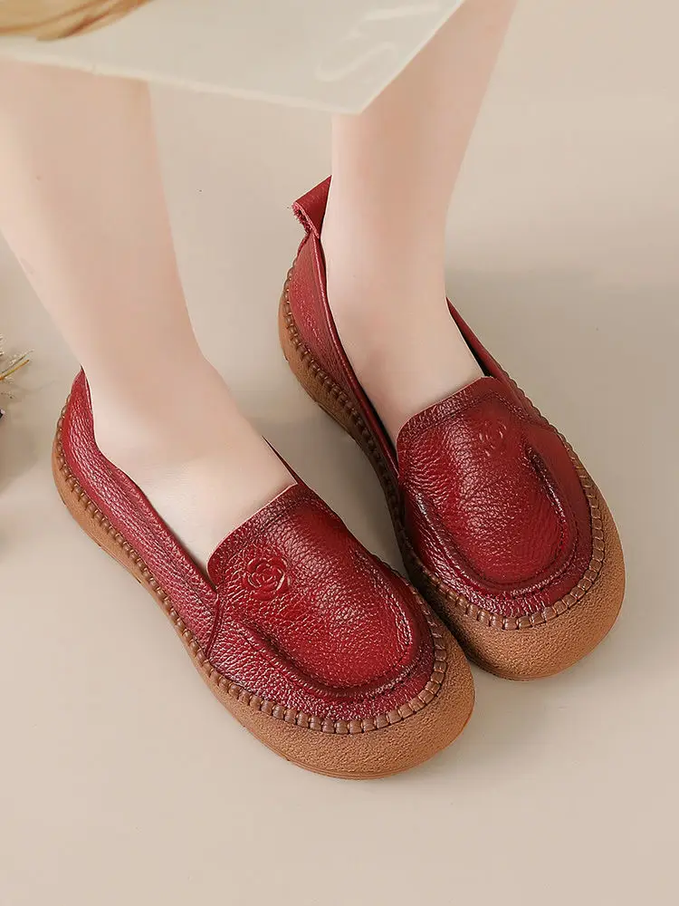 Top quality oxford sneaker woman retro slip-on shoes soft real leather moccasins designer rose embossed flats
Top quality oxford sneaker woman retro slip-on shoes soft real leather moccasins designer rose embossed flats