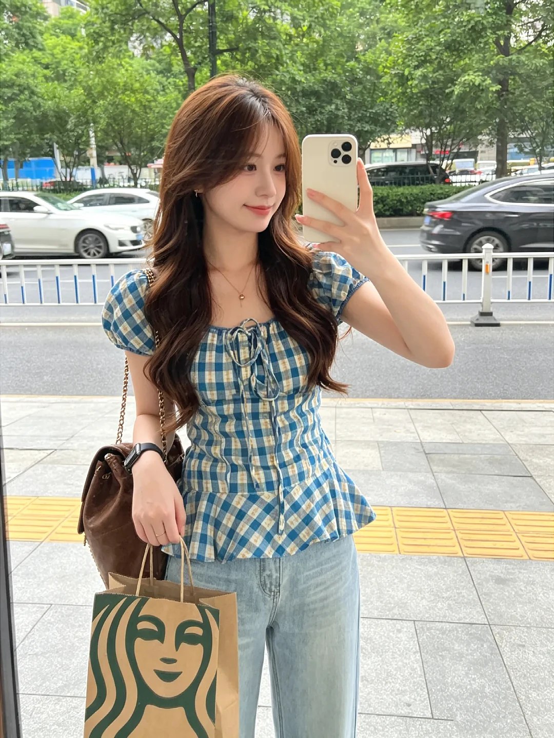 plus Size Women's Retro Korean Style Bubble Sleeve Shirt Slimming Design Summer Top College Style Plaid Print Short Sleeve
plus Size Women's Retro Korean Style Bubble Sleeve Shirt Slimming Design Summer Top College Style Plaid Print Short Sleeve