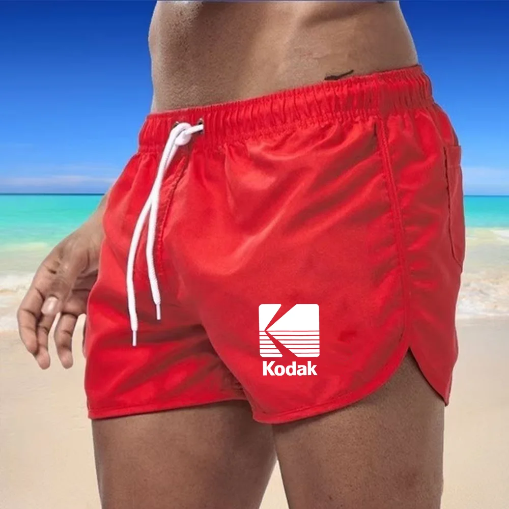 Summer Kodak film printed adult men's quick-drying casual shorts are suitable for outdoor running and as outerwear shorts.
Summer Kodak film printed adult men's quick-drying casual shorts are suitable for outdoor running and as outerwear shorts.