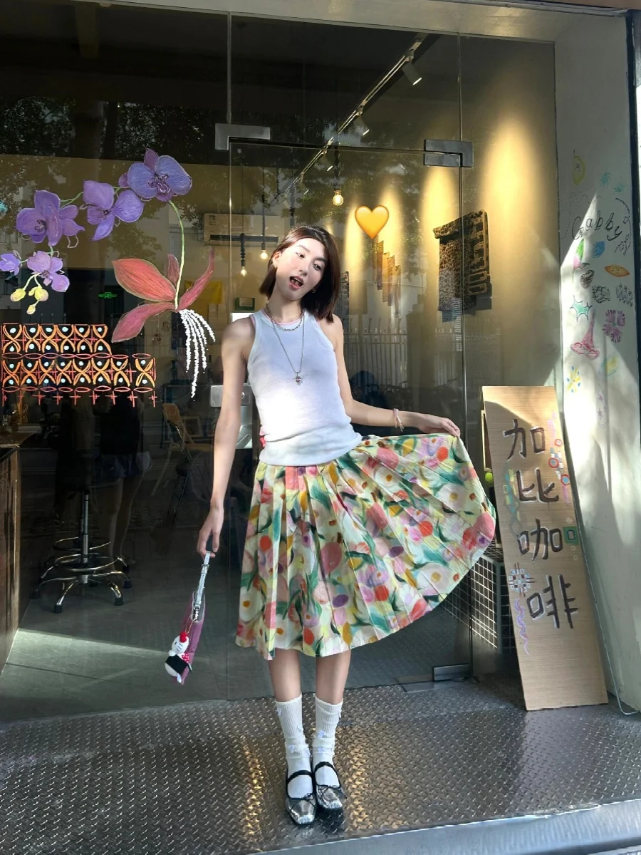 Summer Floral Cotton Gored Skirt Women's A-Line Midi Skirt High Waist Pleated Floral Print Vacay Style Half-length Skirt
Summer Floral Cotton Gored Skirt Women's A-Line Midi Skirt High Waist Pleated Floral Print Vacay Style Half-length Skirt