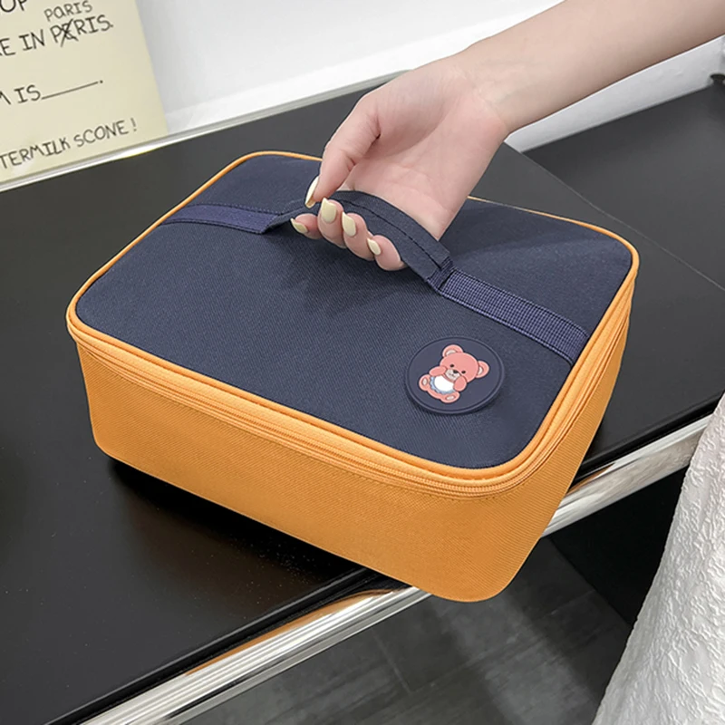Large Capacity Flat Lunch Box Bag Student Thermal Bento Bag Oil Resistant Waterproof Handbag Portable Meal Pack Family Storage
Large Capacity Flat Lunch Box Bag Student Thermal Bento Bag Oil Resistant Waterproof Handbag Portable Meal Pack Family Storage