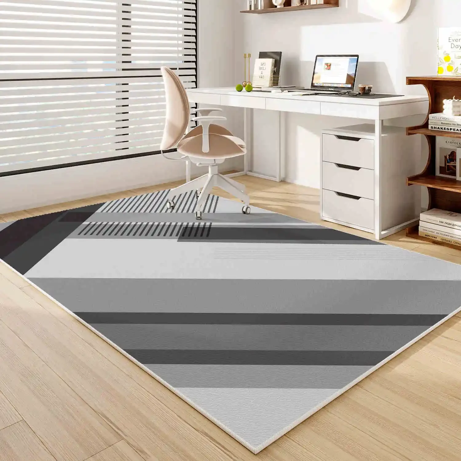 ZYModern ковры для гостиной включают диван, журнальный столик, напольный коврик, противоскользящий ковер и украшение для дома.
ZYModern ковры для гостиной включают диван, журнальный столик, напольный коврик, противоскользящий ковер и украшение для дома.