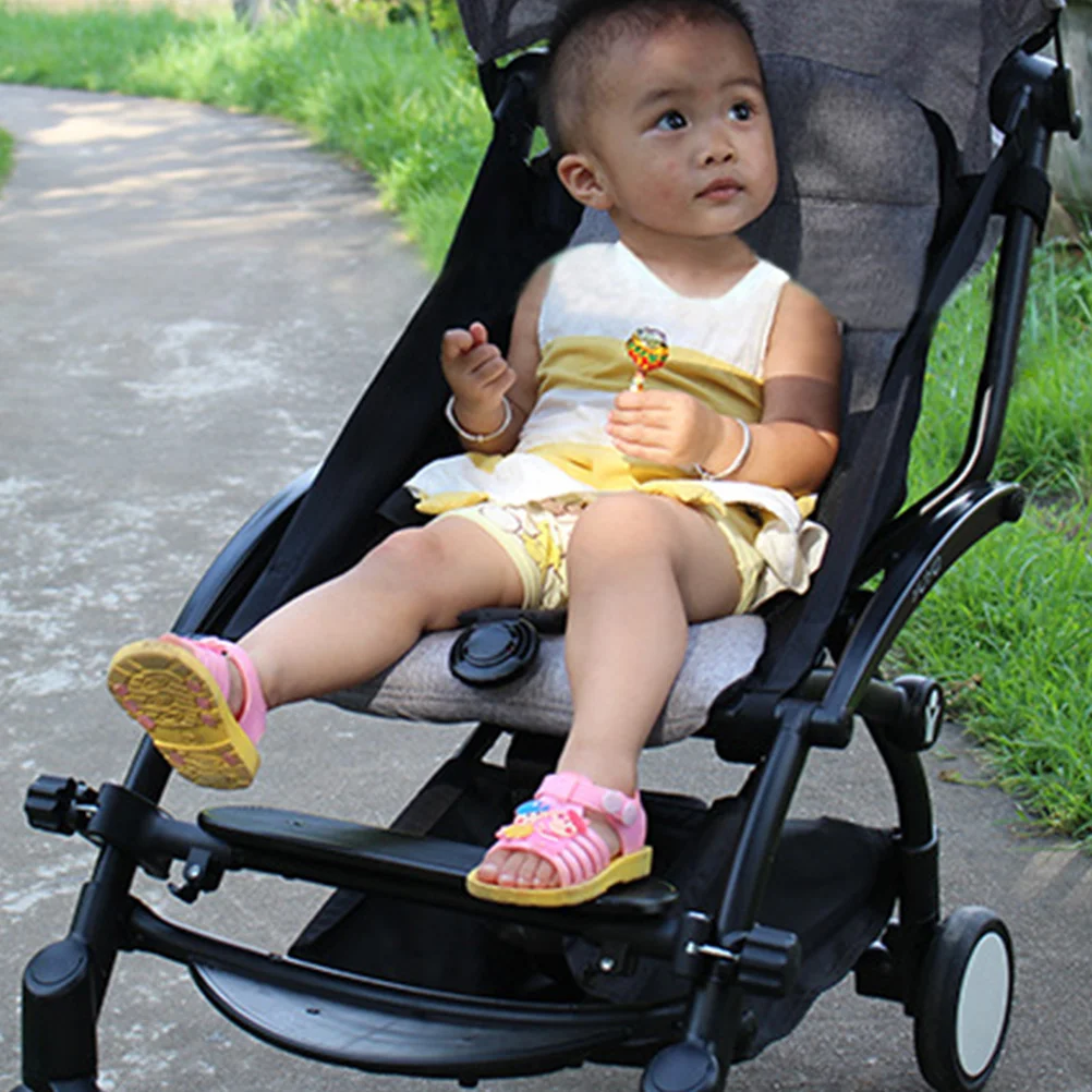 Adjustable Baby Stroller Footrest Pedal with Extendable Support for Various Models Easy Install Remove Compatible
Adjustable Baby Stroller Footrest Pedal with Extendable Support for Various Models Easy Install Remove Compatible