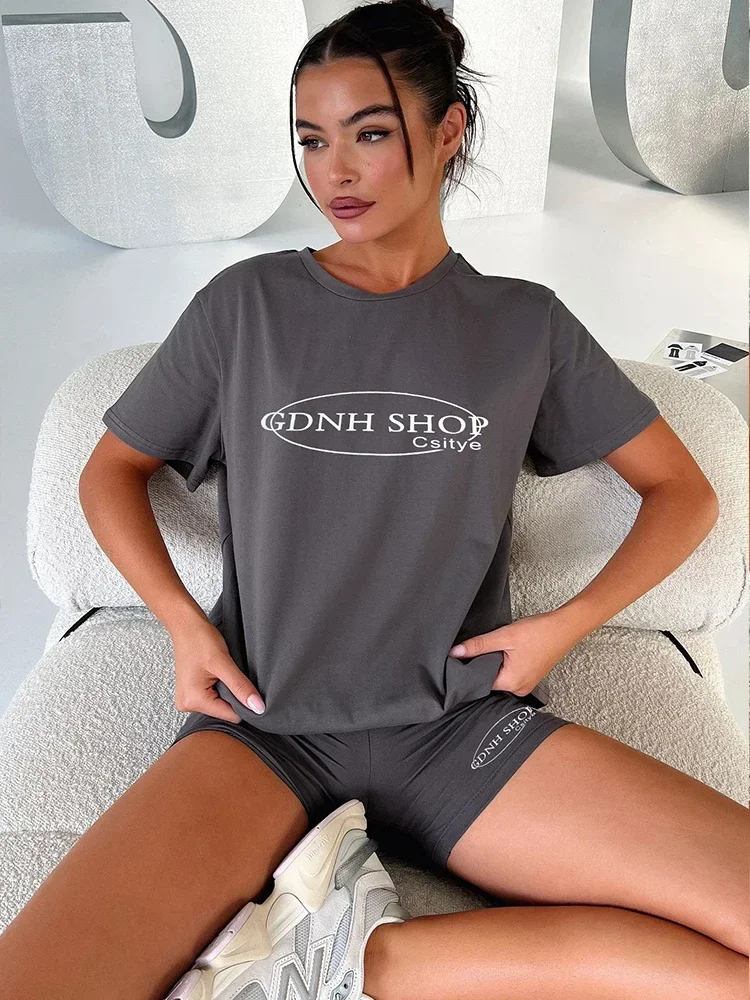 2025 Casial Daily Women 2 Piece SetS Summer Classic Tracksuits Letter Print Short Sleeve Loose T-shirts+Elastic Waist Shorts
2025 Casial Daily Women 2 Piece SetS Summer Classic Tracksuits Letter Print Short Sleeve Loose T-shirts+Elastic Waist Shorts
