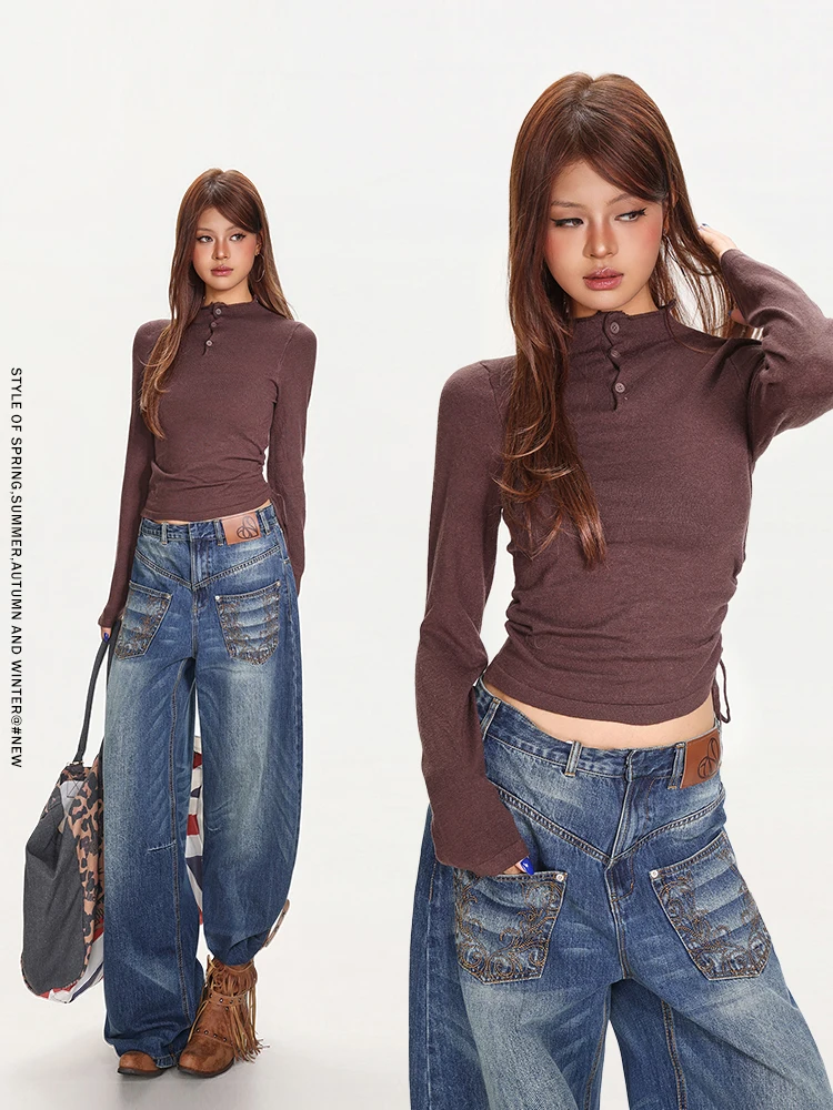 Женский вязаный топ с высоким воротником, рукавами с манжетами, приталенный, с присборенной талией, осенне-зимний базовый топ
Женский вязаный топ с высоким воротником, рукавами с манжетами, приталенный, с присборенной талией, осенне-зимний базовый топ