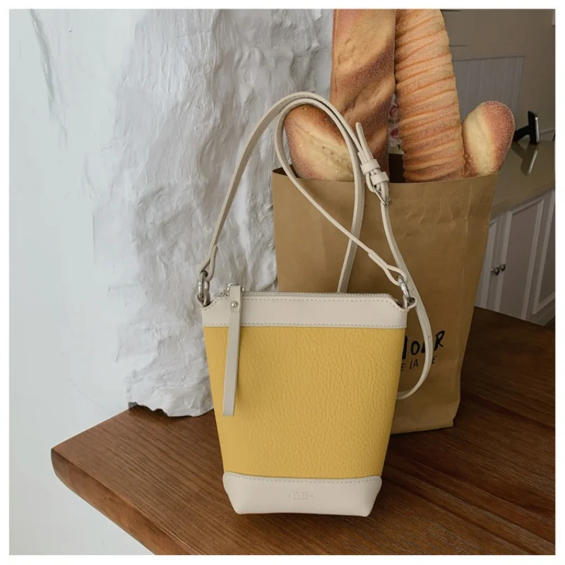 Women PU Leather Handbag Casual Tote Bag Lady Messenger Shoulder Bag Brand Design Female Totes Bolsa
Women PU Leather Handbag Casual Tote Bag Lady Messenger Shoulder Bag Brand Design Female Totes Bolsa