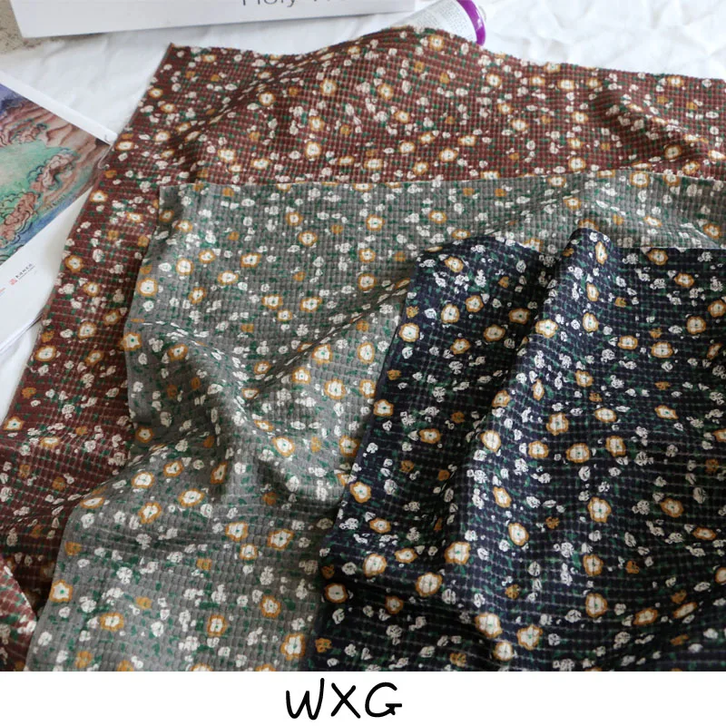 Autumn Soft Dark Oil Painting Egg Flower Floral Printed Texture Velvet Fashion Fabric DIY
Autumn Soft Dark Oil Painting Egg Flower Floral Printed Texture Velvet Fashion Fabric DIY